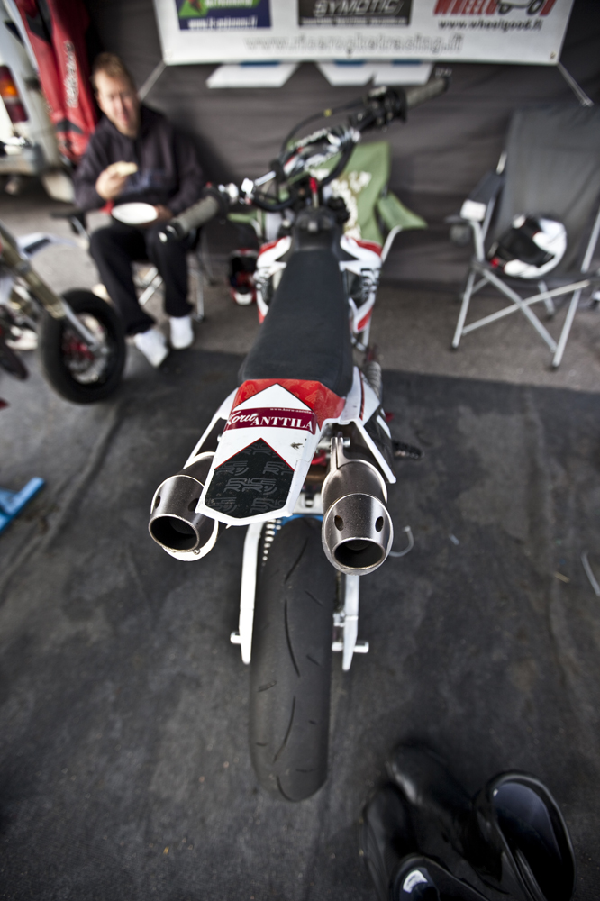 HkiMiniMotoGP003