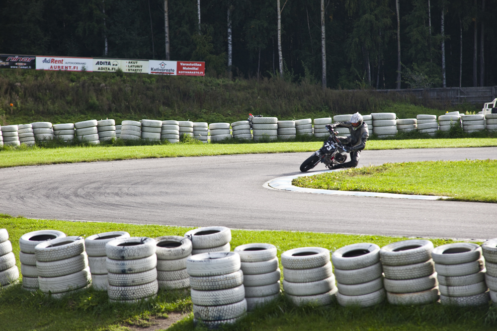 HkiMiniMotoGP015