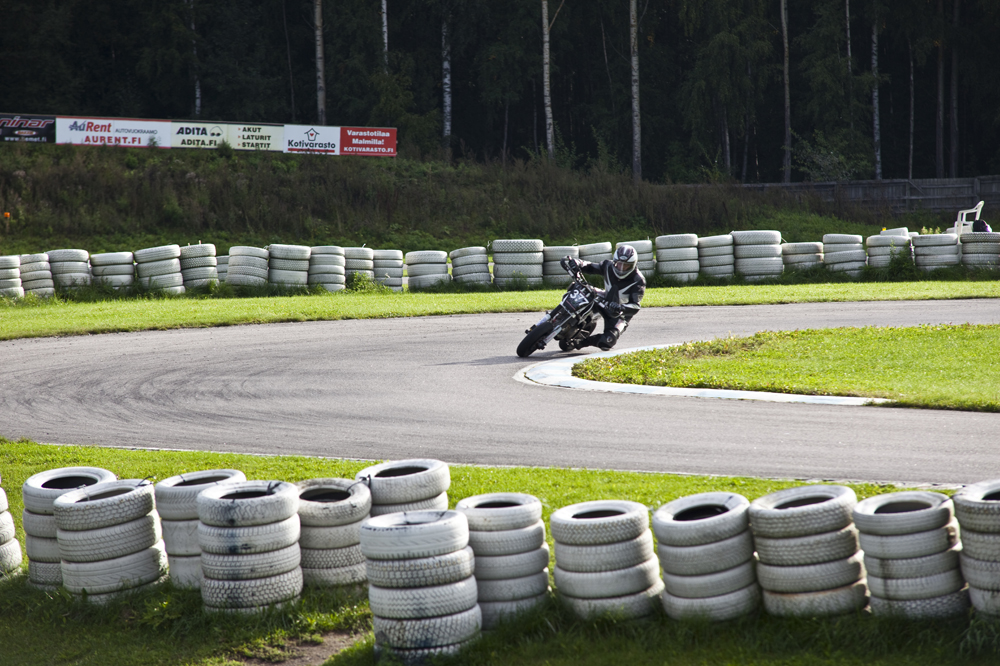 HkiMiniMotoGP016