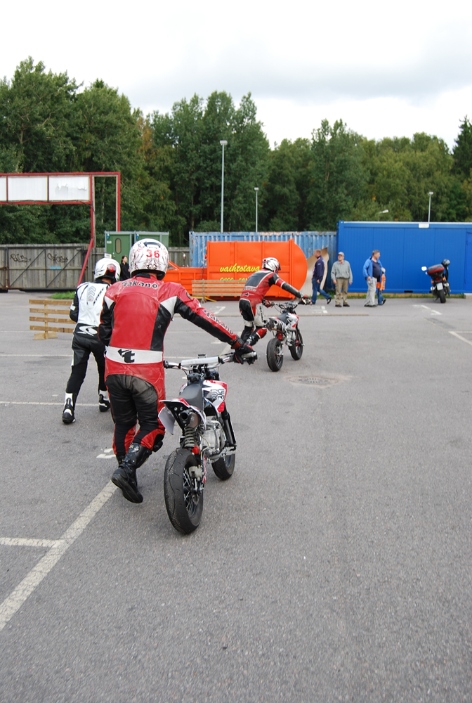 HkiMiniMotoGP023