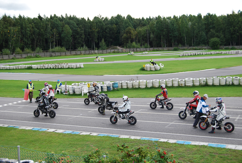 HkiMiniMotoGP032