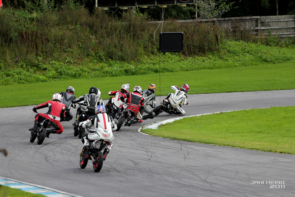HkiMiniMotoGP039