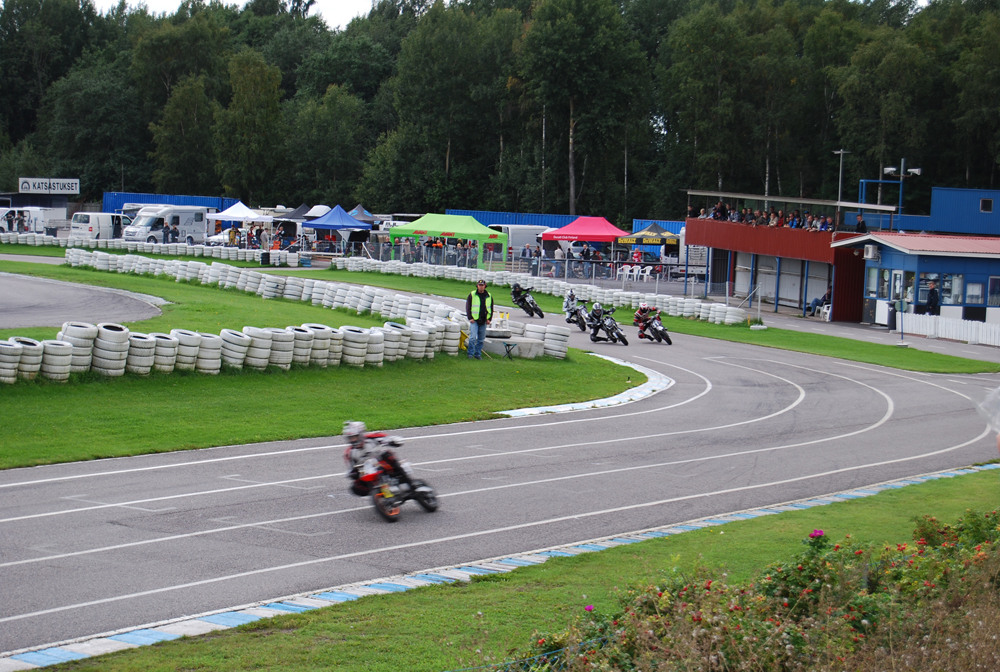 HkiMiniMotoGP048