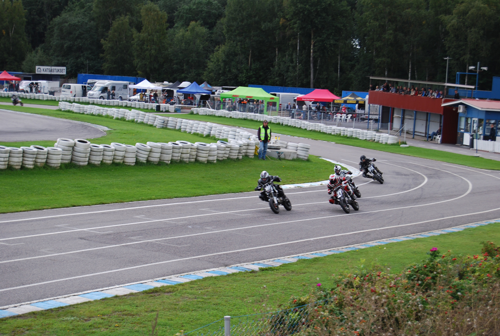 HkiMiniMotoGP051
