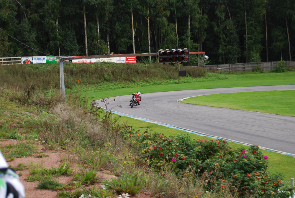 HkiMiniMotoGP086