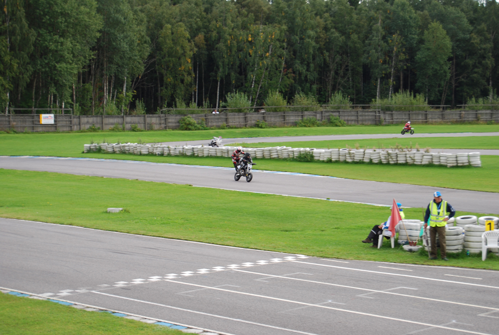 HkiMiniMotoGP088