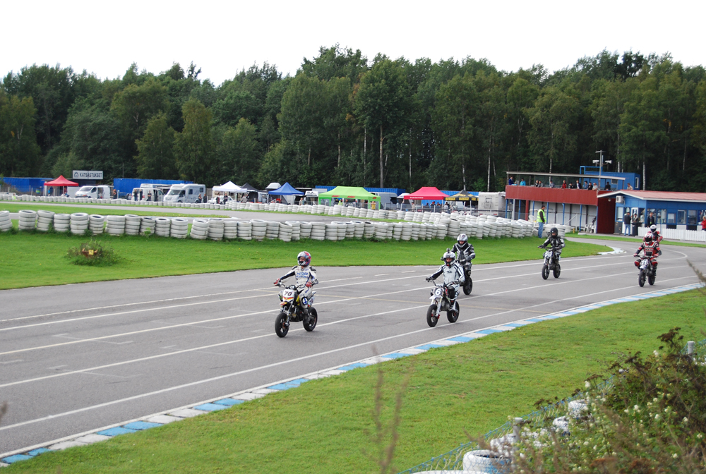 HkiMiniMotoGP136