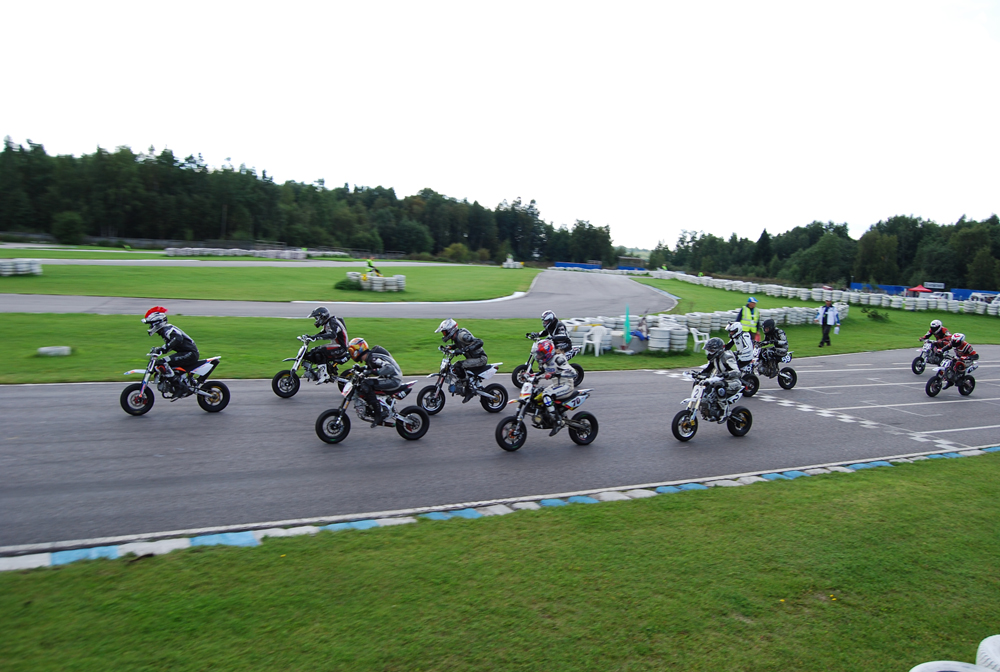 HkiMiniMotoGP142