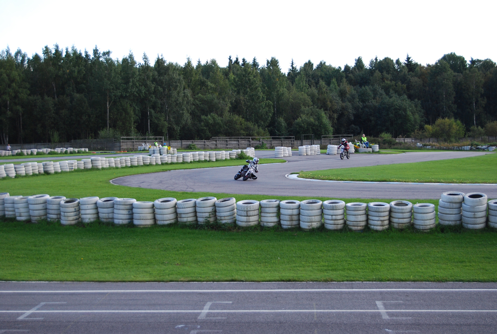 HkiMiniMotoGP275